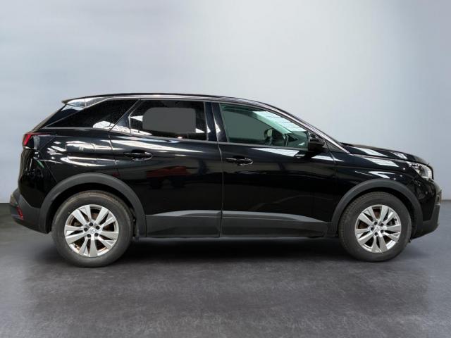 Peugeot 3008 image 3