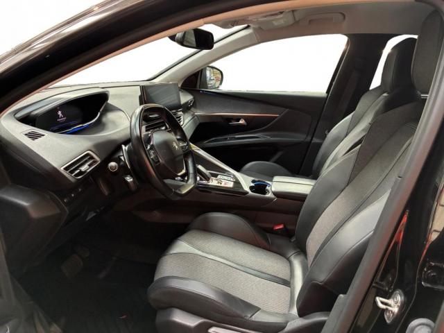 Peugeot 5008 image 8