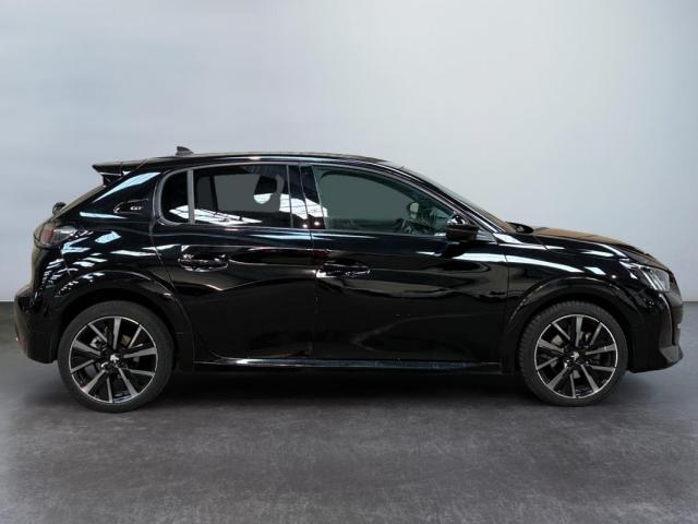 Peugeot 208 image 5