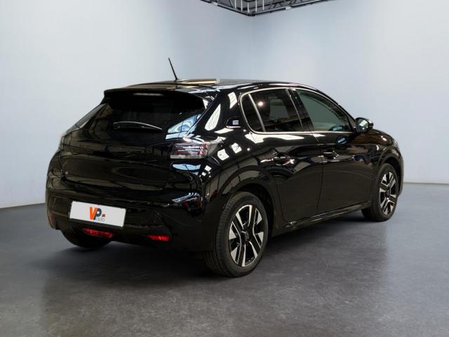 Peugeot 208 image 1