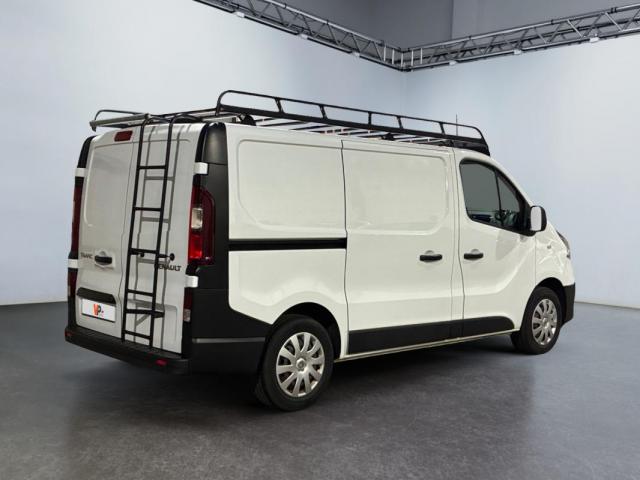 Renault Trafic image 7