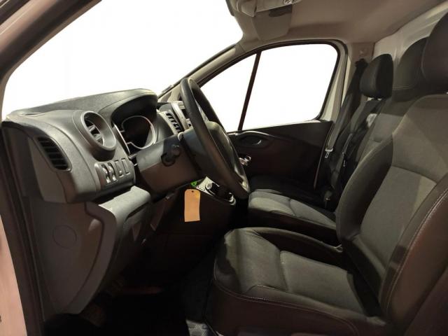 Renault Trafic image 4
