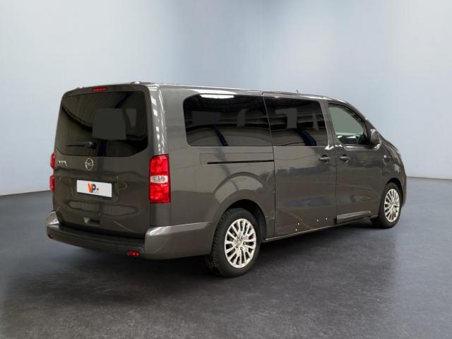 Opel Zafira Life image 1