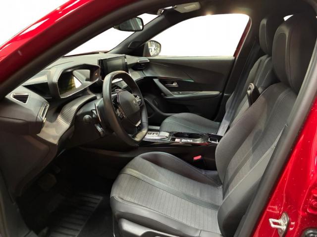 Peugeot 2008 image 4