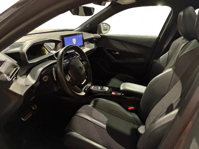 Peugeot 2008 image 8