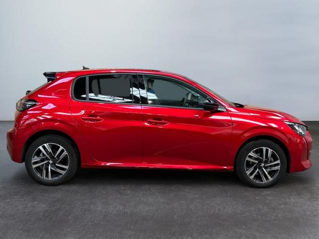 Peugeot 208 image 6