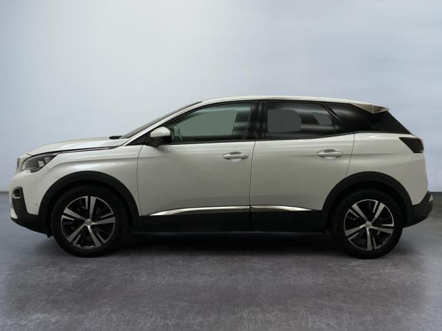 Peugeot 3008 image 1