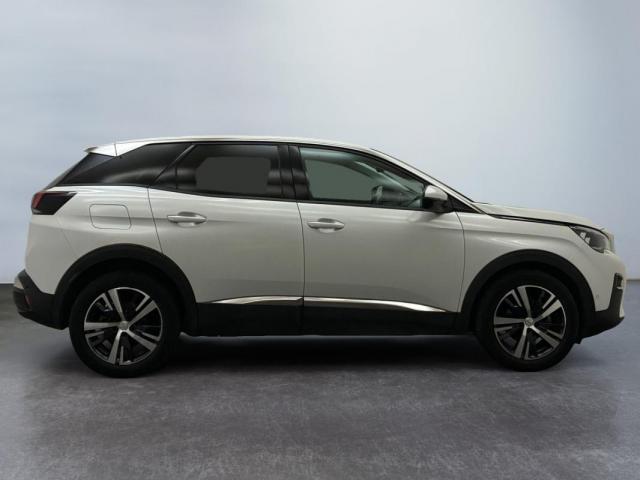 Peugeot 3008 image 6