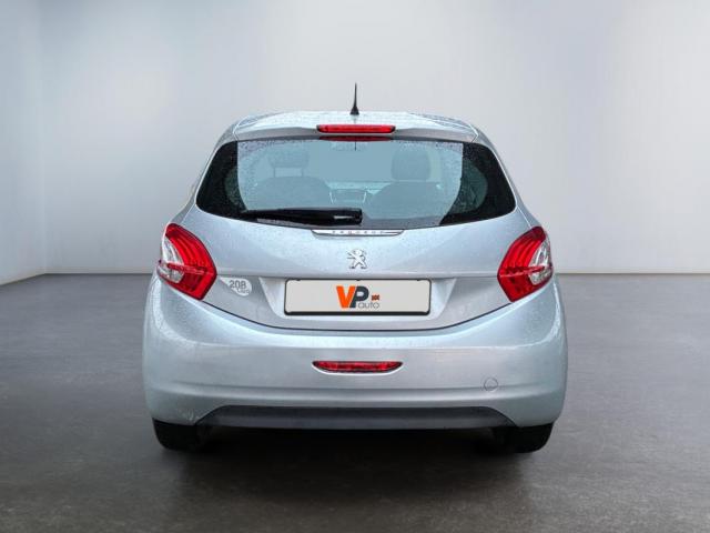 Peugeot 208 image 2