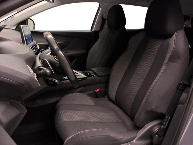 Peugeot 3008 image 3