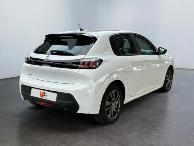 Peugeot 208 image 1