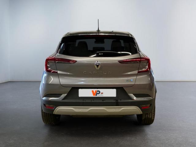 Renault Captur image 1