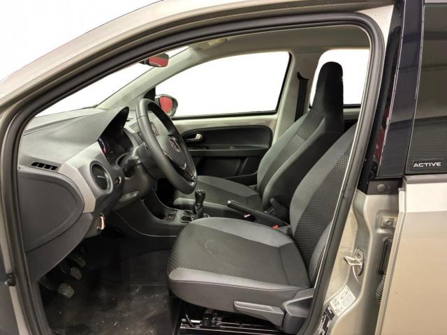 Volkswagen Up! image 4