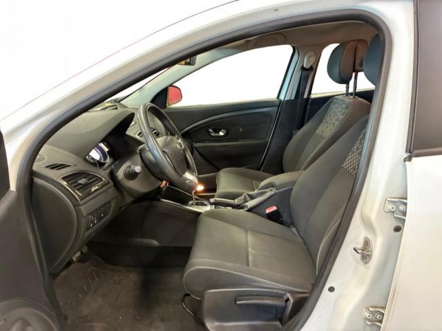 Renault Mégane image 6