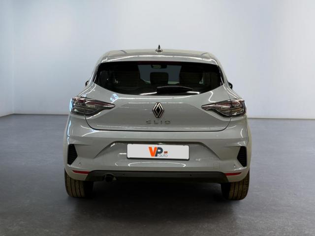 Renault Clio image 8