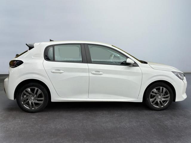 Peugeot 208 image 4