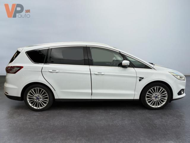 Ford S-Max image 1