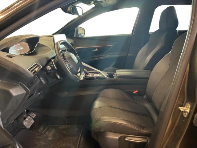 Peugeot 5008 image 3