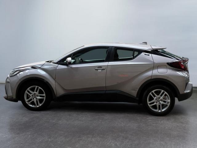 Toyota C-Hr image 6