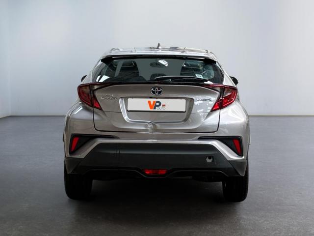 Toyota C-Hr image 2