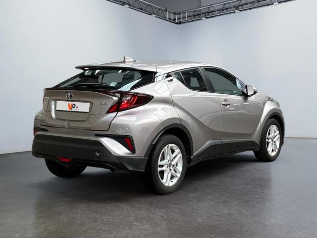 Toyota C-Hr image 8
