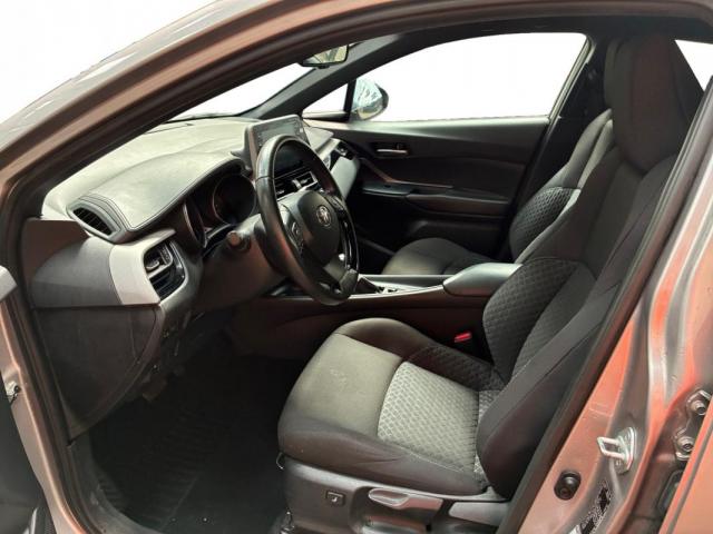 Toyota C-Hr image 3
