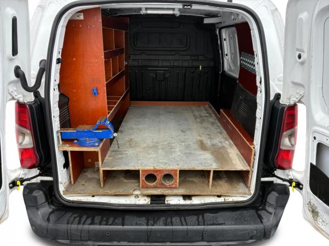 Peugeot Partner Fourgon Standard 1000 Kg Bluehdi 100 S&s Bvm5 Premium