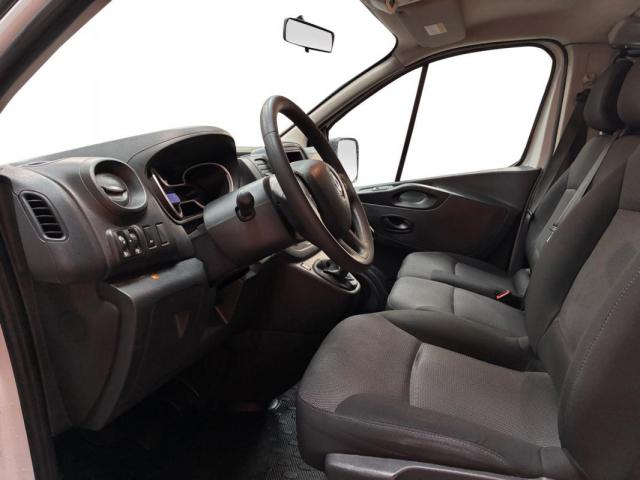 Renault Trafic image 1