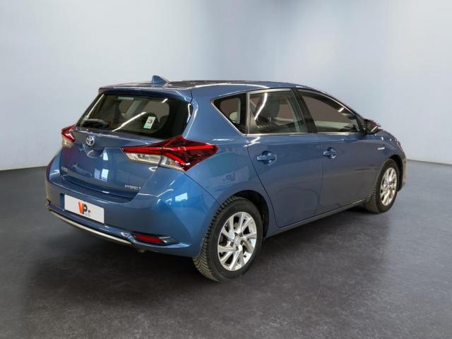 Toyota Auris image 3