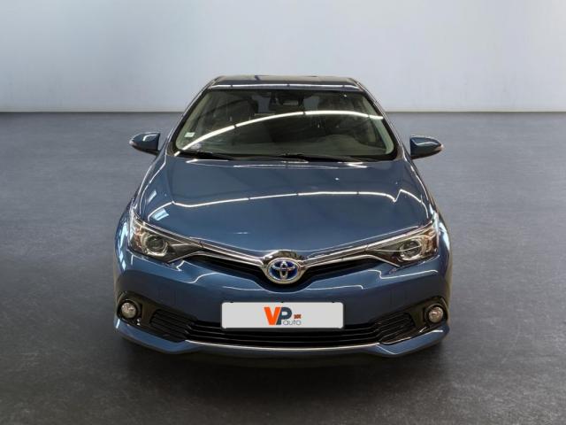Toyota Auris image 1