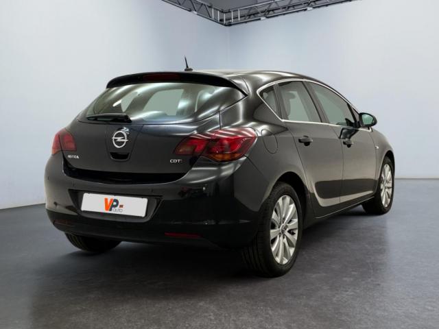 Opel Astra image 1