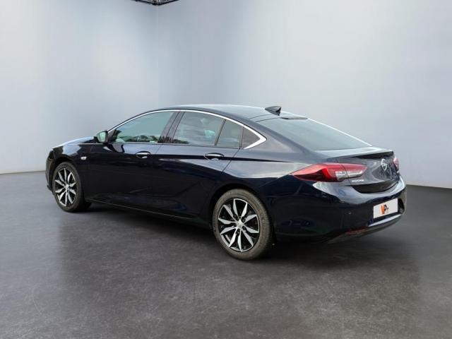 Opel Insignia image 2