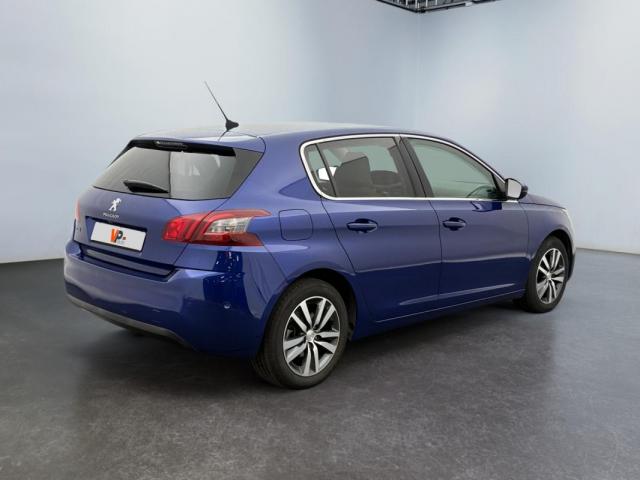 Peugeot 308 image 8