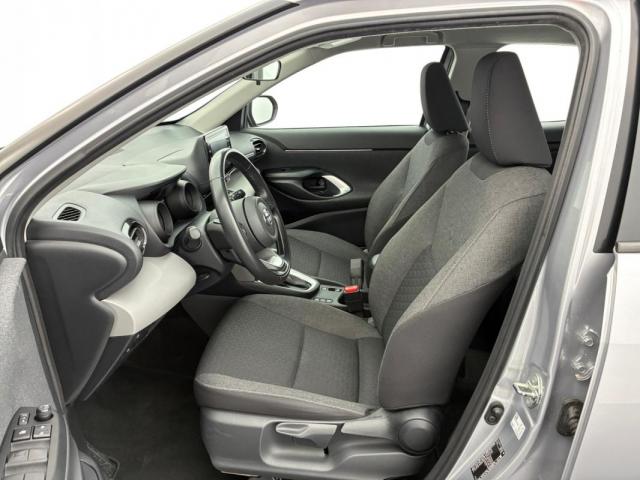 Toyota Yaris Cross image 6