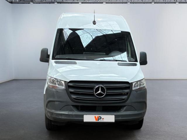 Mercedes Benz Sprinter image 6