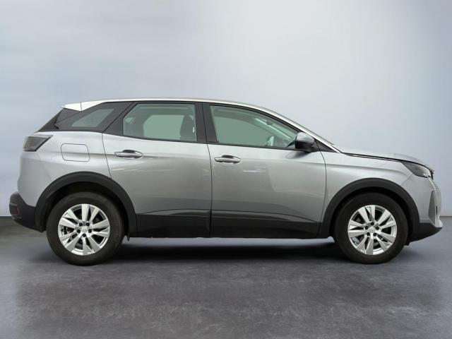 Peugeot 3008 image 3
