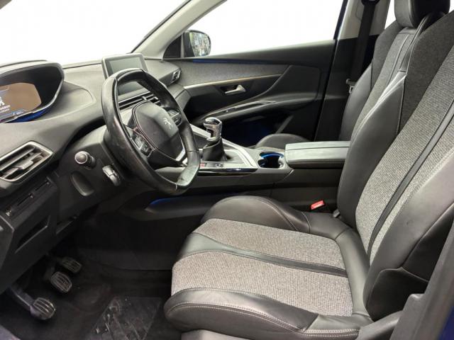 Peugeot 3008 image 1