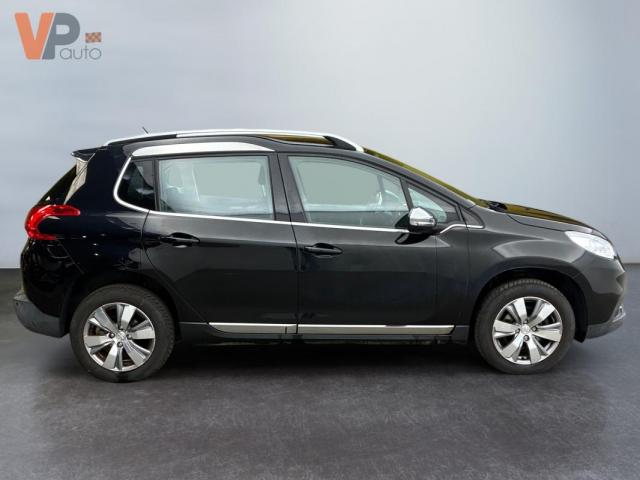 Peugeot 2008 image 1