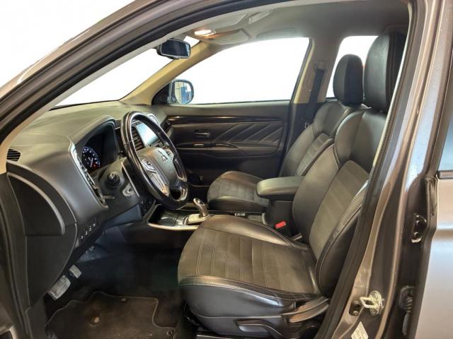 Mitsubishi Outlander Phev image 6