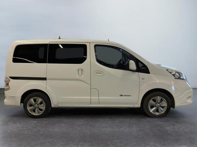 Nissan E-Nv200 image 6