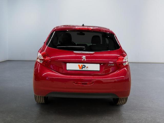 Peugeot 208 image 7