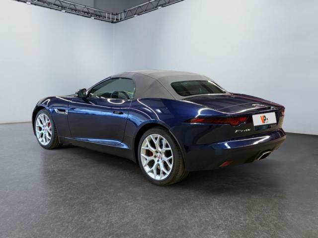 Jaguar F-Type image 2