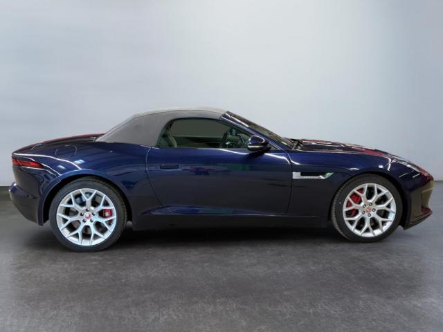 Jaguar F-Type image 8