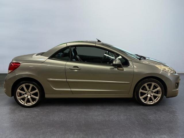 Peugeot 207 Cc image 6