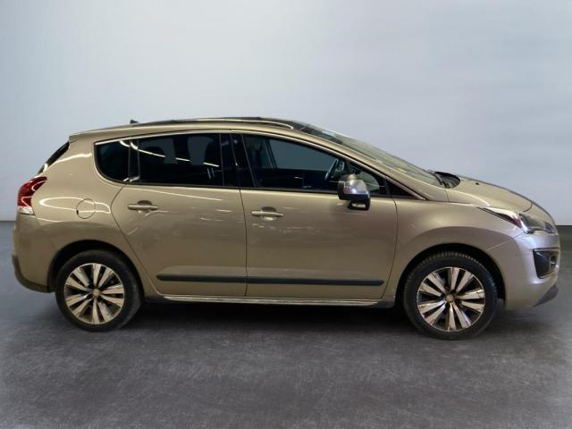 Peugeot 3008 image 1