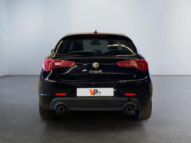 Alfa Romeo Giulietta image 7