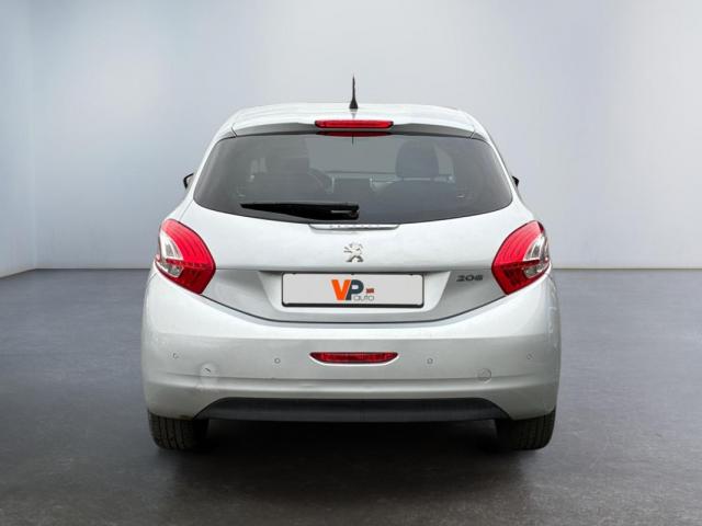 Peugeot 208 image 4