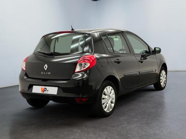 Renault Clio image 6