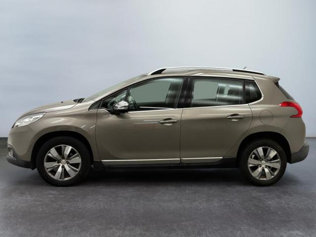 Peugeot 2008 image 2