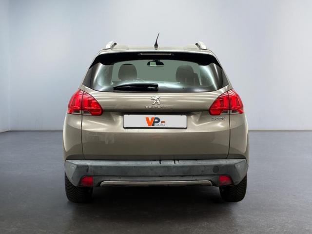 Peugeot 2008 image 8